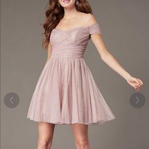 Sweetheart Short Off-the-Shoulder Homecoming Dress